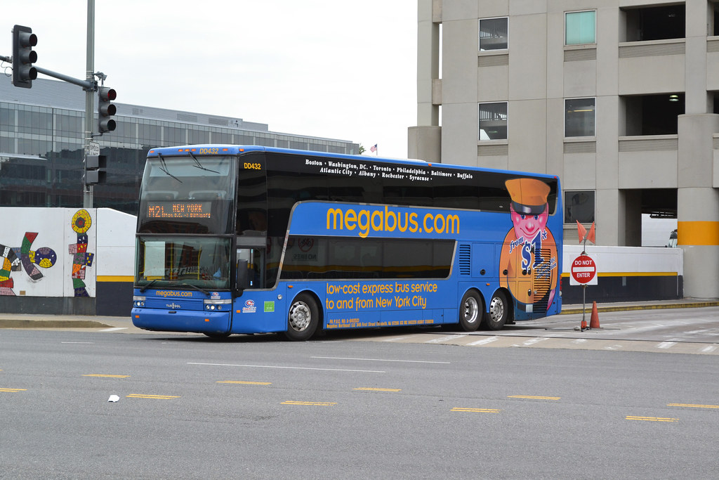 Megabus DD432 Washington DC Photographed in 2013 mbernero Flickr