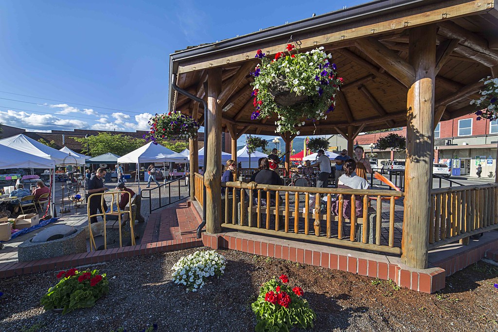 Sedro Woolley Farmers Market 1 andy porter Flickr