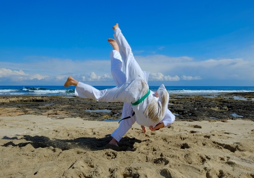 Judo on the beach_DSF3365 (2) Happened to be on the beach … Flickr