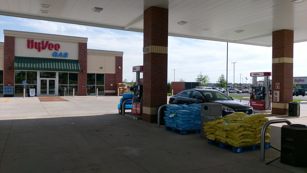 HyVee Lakeville (Twin Cities), Minnesota Nathan Bush Flickr