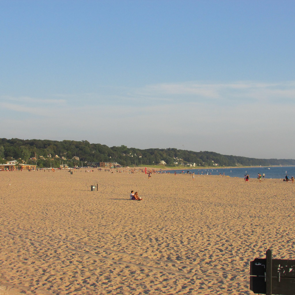 Grand Haven State Park Lake Michigan beach creed_400 Flickr
