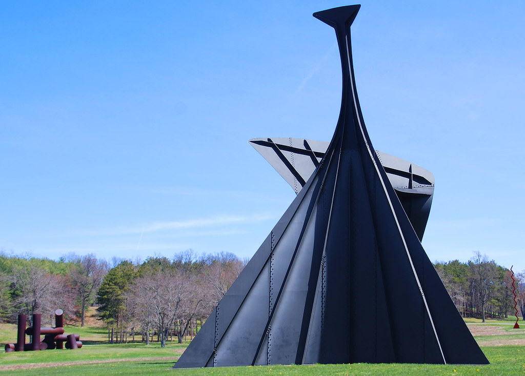 Alexander Calder's 'The Arch' Meadows Storm King Art Ce… Flickr