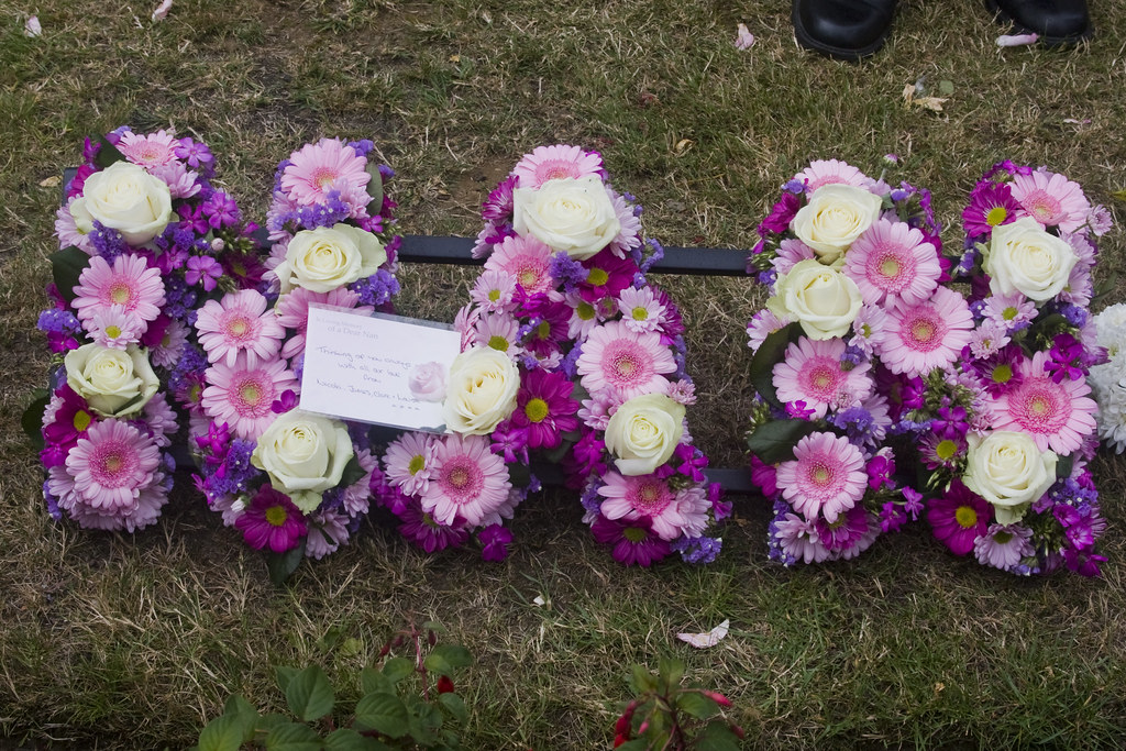 Mum's Funeral Funeral Flowers sjr60 Flickr
