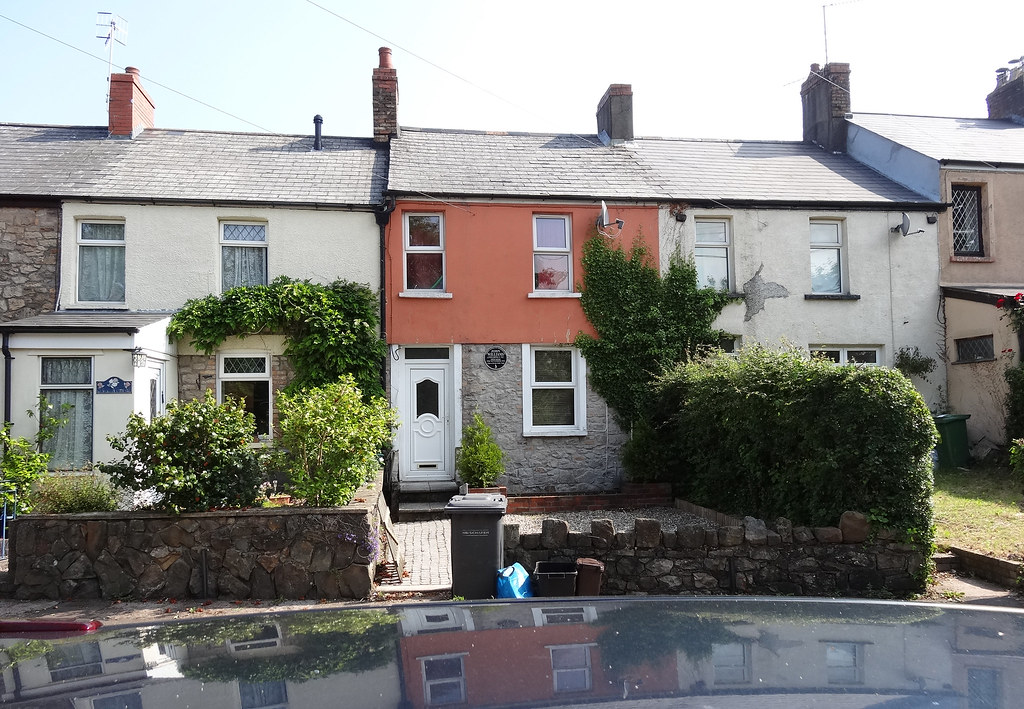 John Fielding's House Ty Coch Lane, Cwmbran 19 June 2013 Flickr