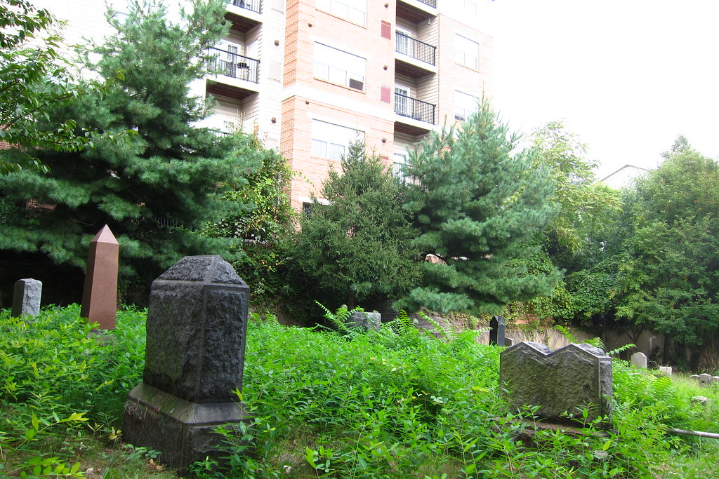 Edgewater Nj Cemetery at Yolanda Navarro blog