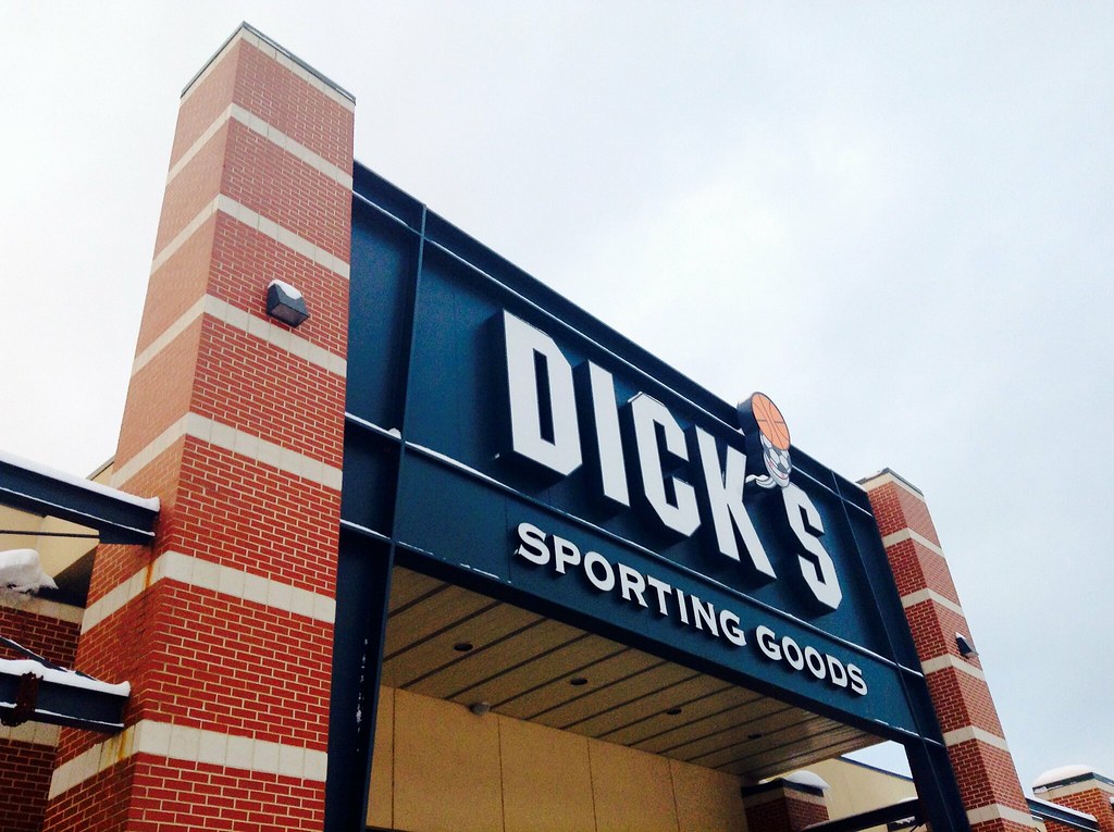 Dick's Sporting Goods Dick's Sporting Goods, Facade Store … Flickr