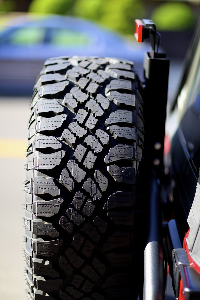 tire tread Tom Woodward Flickr