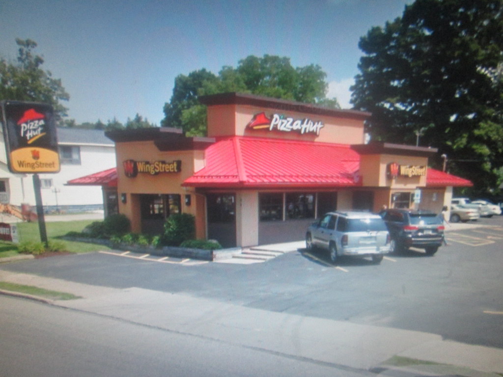 Pizza Hut Union City, PA. Credit to Google Maps for this p… Flickr