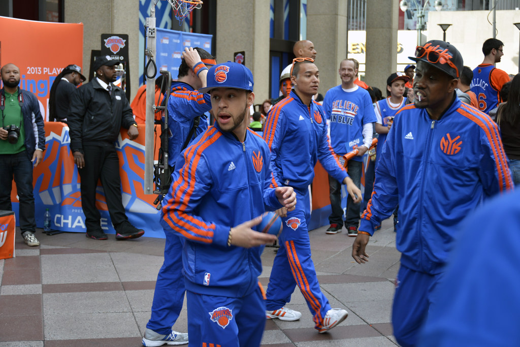 Picture Of New York Knicks Fans Celebrating Outside Madiso… Flickr