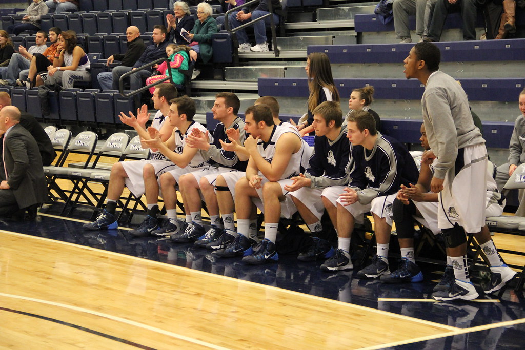 2/08/2014 Mens Basketball vs. Hilbert Mount Aloysius College Flickr