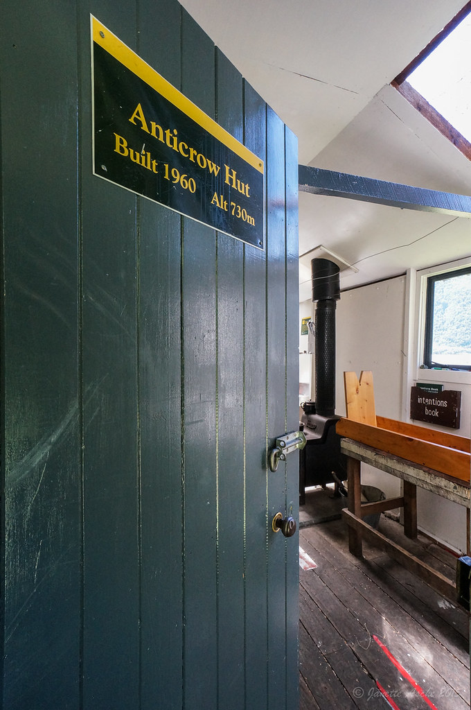 Anti Crow Hut entrance We stopped at Anti Crow Hut for lun… Flickr