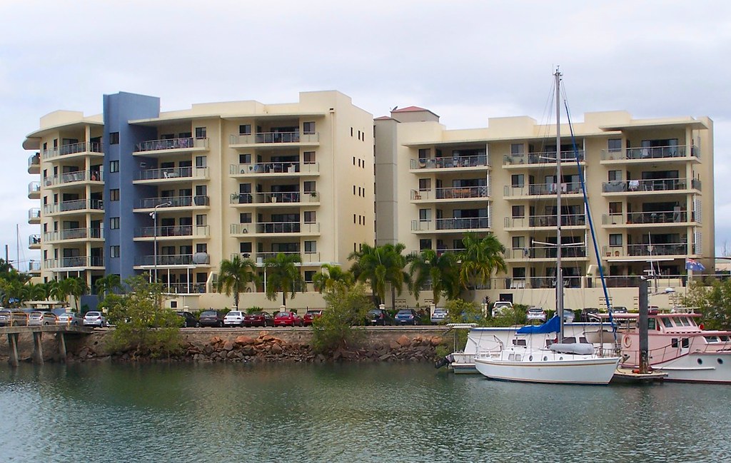 Riviera Apartments, Townsville Riviera Apartments, located… Flickr