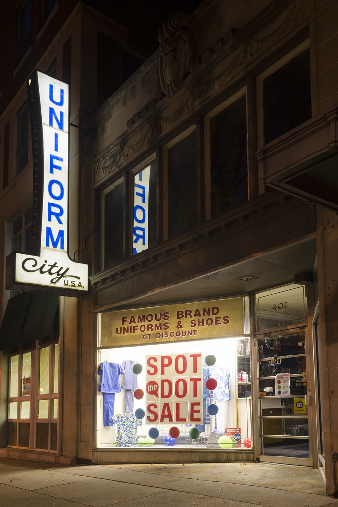 Uniform City, Richmond, VA 402 E Grace St, Dean Jeffrey Flickr