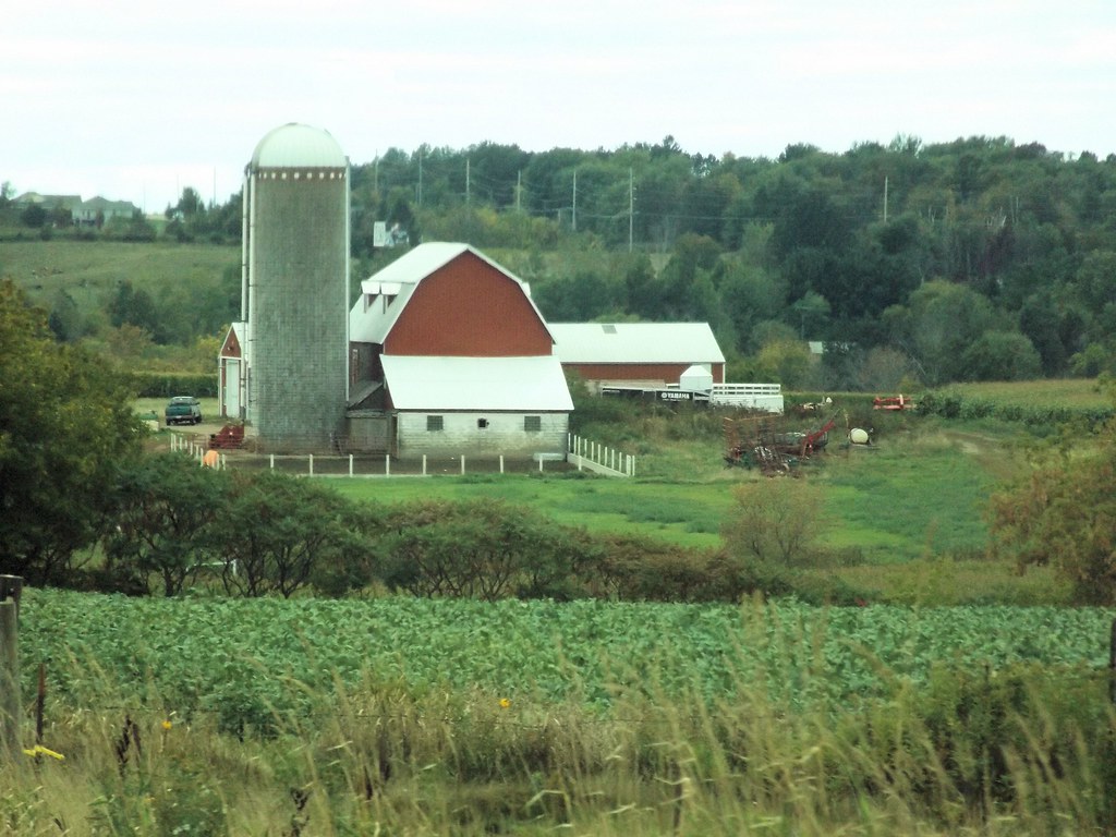 eau claire farm in valley Luella Walters Flickr
