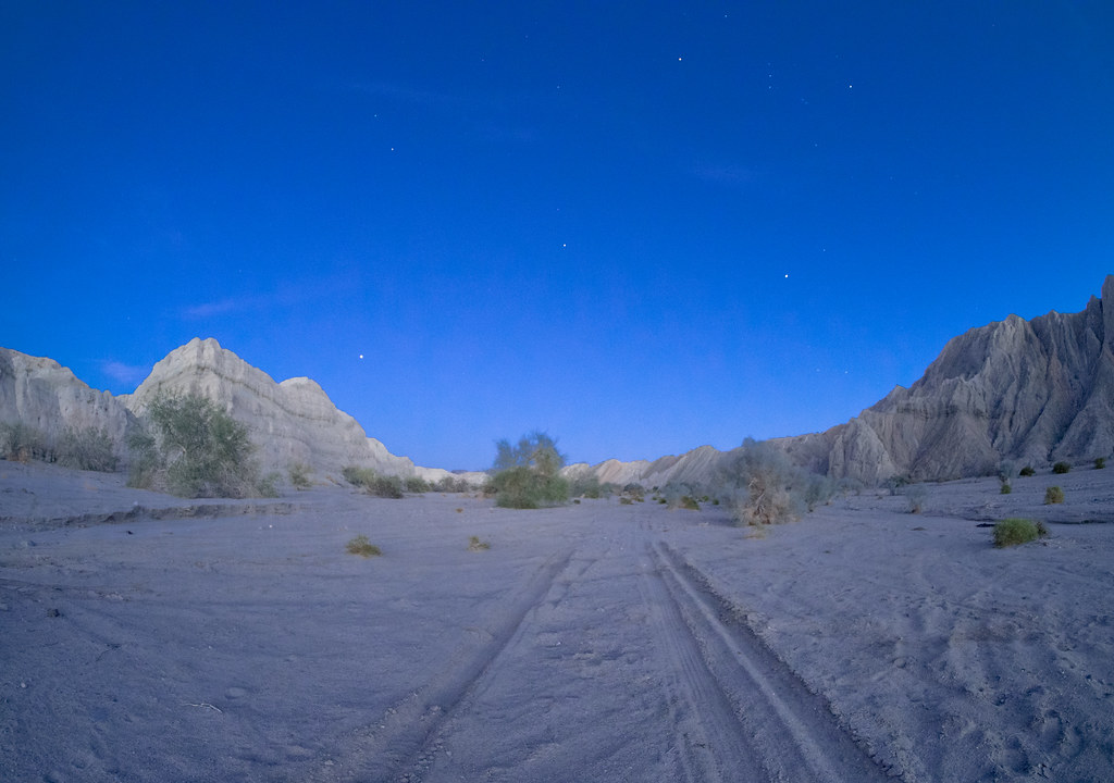 Orion at twilight, Box Canyon, Riverside County, Californi… Flickr