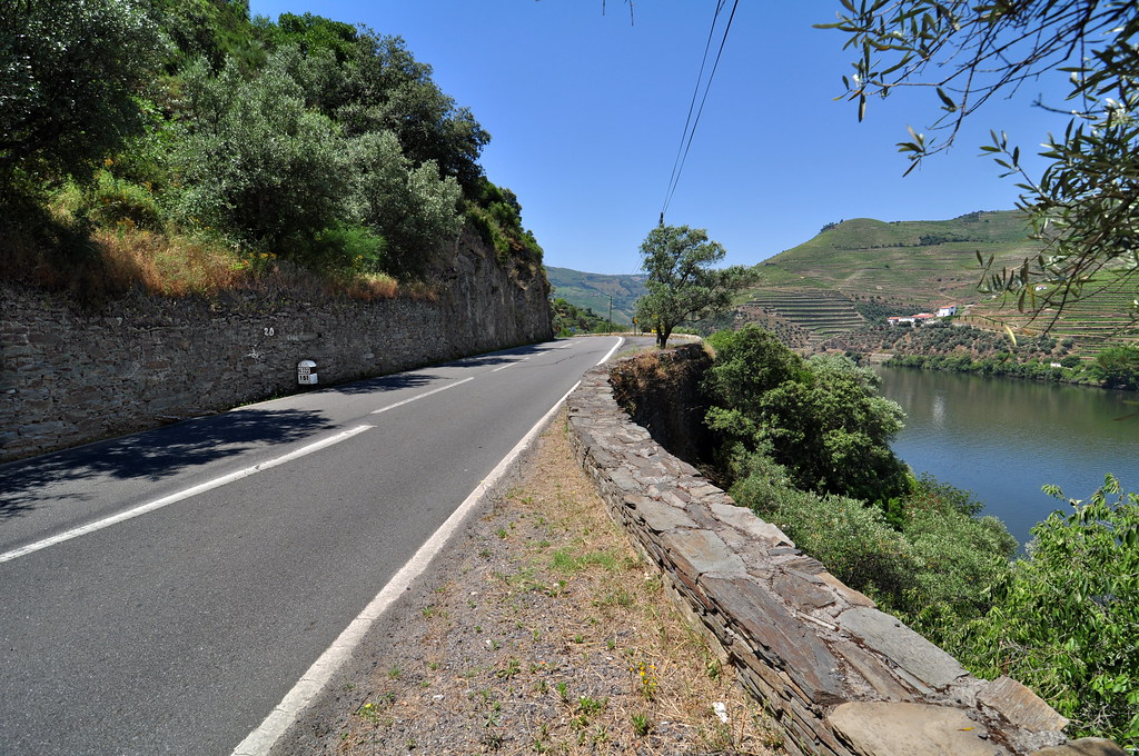 N222 from Peso da Régua to Pinhão Top Driving Road in th… Flickr