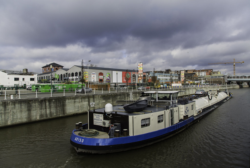 Belgique Bruxelles Autour du Canal CharleroiBruxelles… Flickr