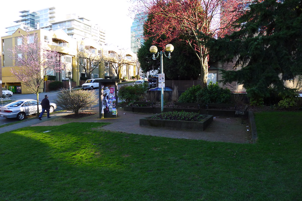 Willow Park P1100196 Photograph of Willow Park, located … Flickr