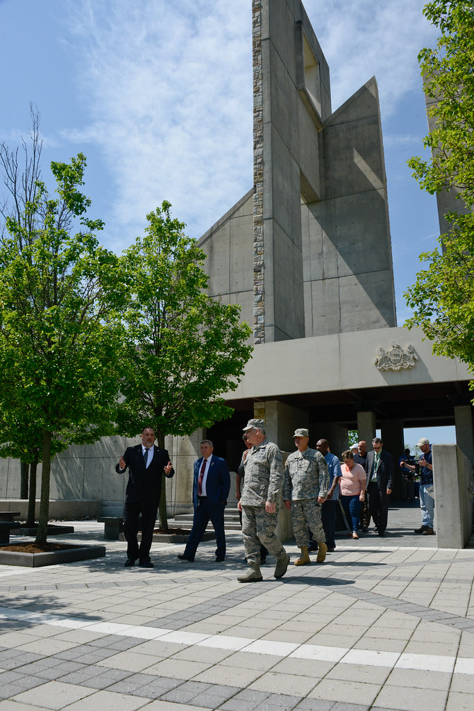PA Veteran Memorial 13_DSC1614 FORT INDIANTOWN GAP, Pa. … Flickr
