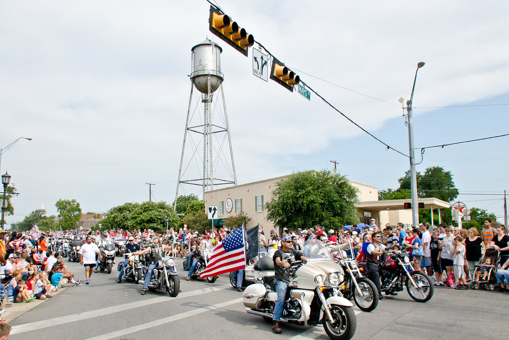 Round Rock 4th of July Parade 2013 hhc_6357 Henry Huey Flickr