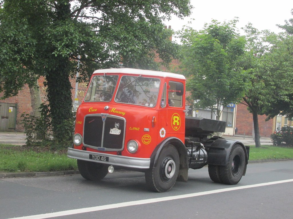 Reids YDD46 'Ouse Mercury' Holderness Rd, Hull attending t… Flickr