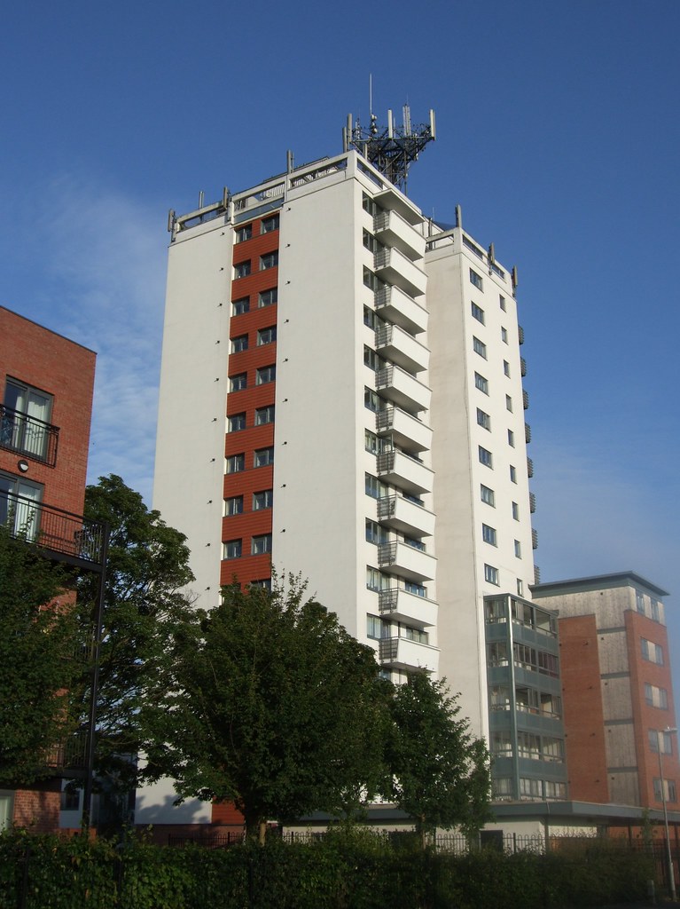 Chelmsford, Parkside Court Parkside Court in Melbourne Ave… Flickr