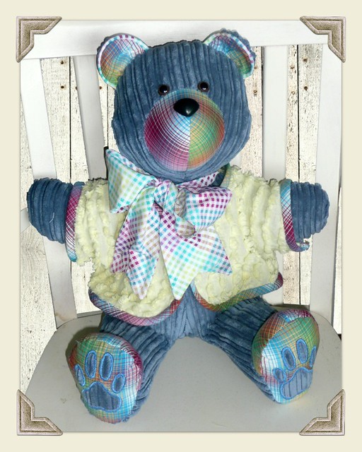 Blue teddy bear Really cute. This fabric looks like cordor… Flickr