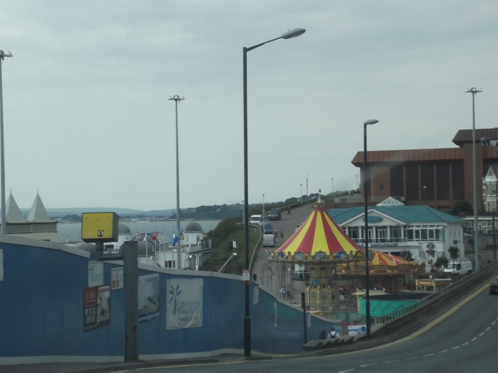 Bath Road, Bournemouth fun fair a photo on Flickriver