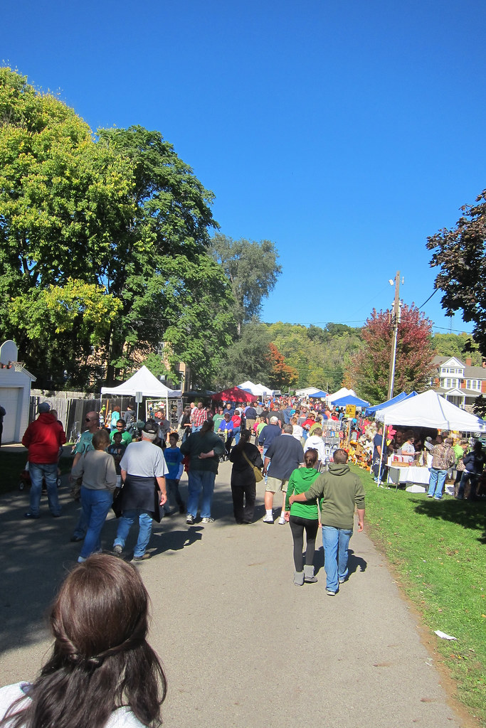 utica burgoo festival 2023 Burgoo Festival Utica, IL Brett Pavia Flickr