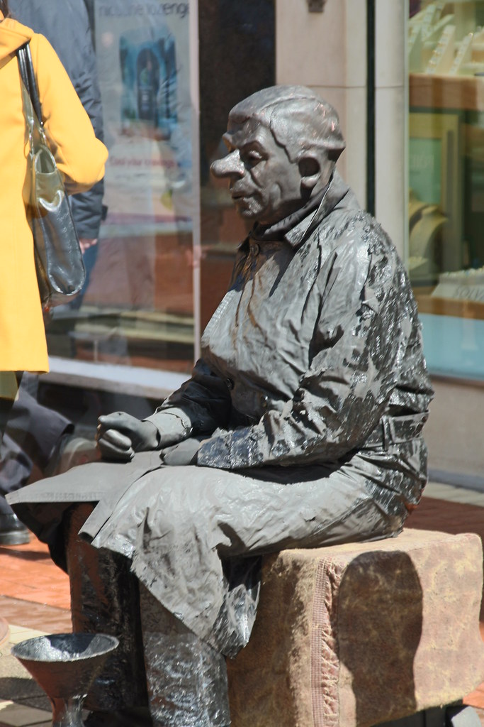 Human Street Statue, Grafton Street Dublin Billy Tumilson Flickr