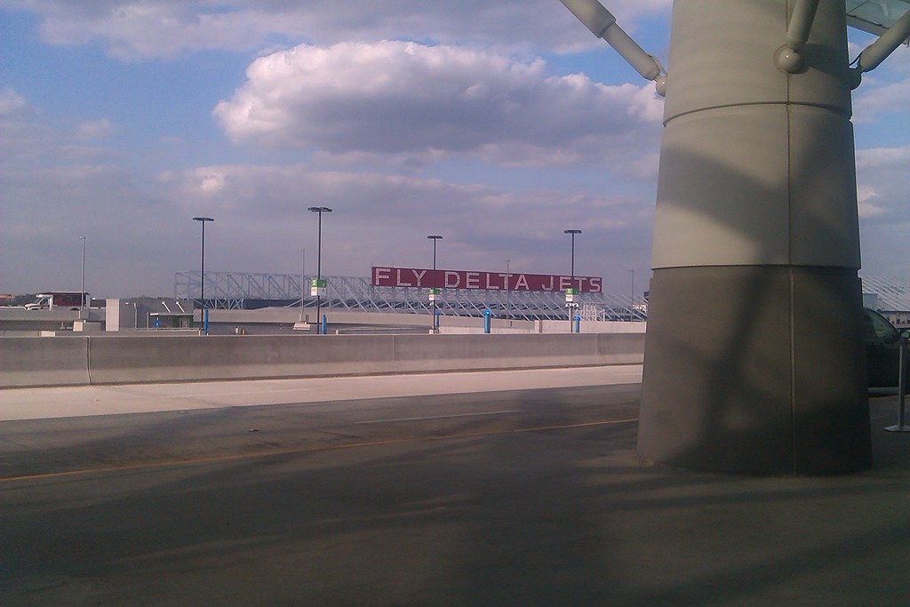 medioswebdesign Jacksonville Airport Car Rental In Terminal