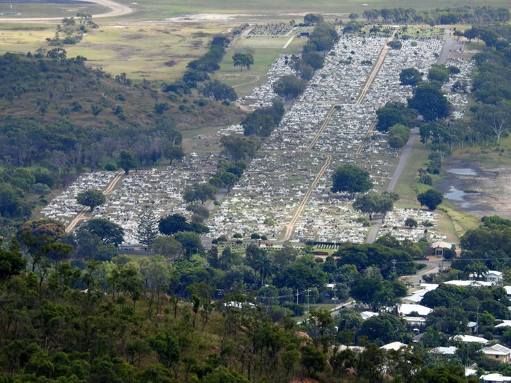 Belgian Gardens Cemetery DSCN3794 Ian Sutton Flickr