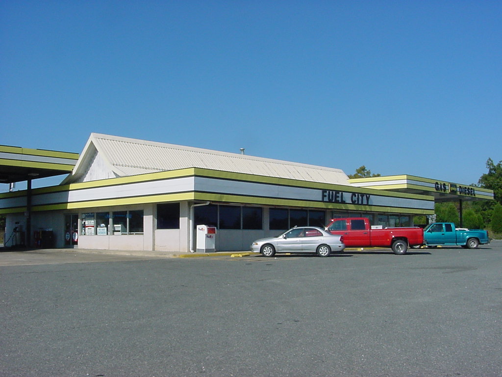 fuel city Stuckeys 1005 I 85 near Mebane NC robby Flickr