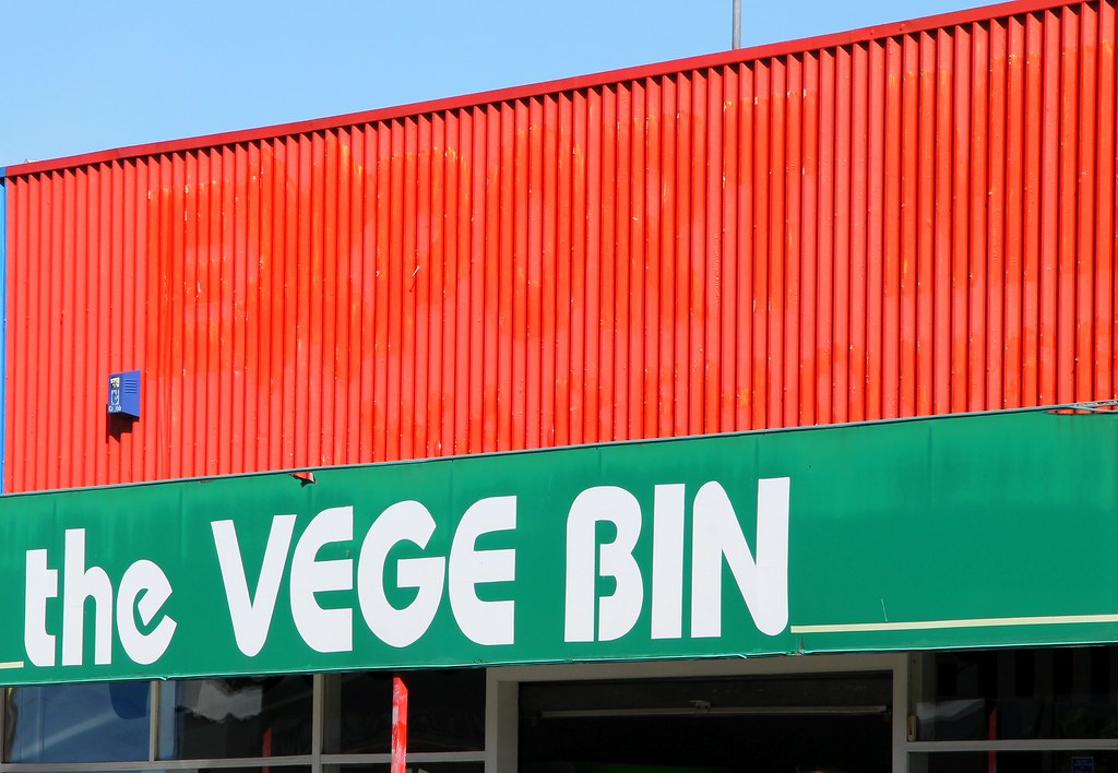 The Vege Bin. a walk around town today. ArtyFx. Flickr