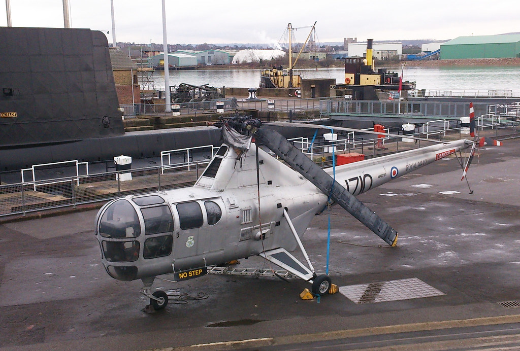 Royal Navy Westland Dragonfly Helicopter Chatham Historic … Flickr