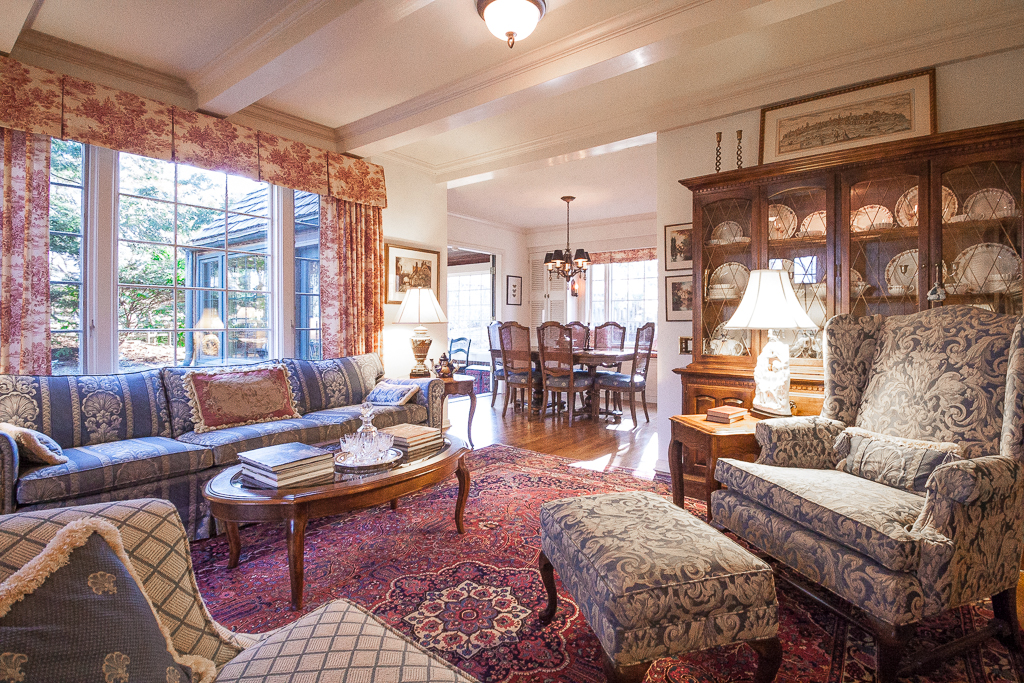 809 Magdeline Dr, Maple Bluff, Madison, WI home for sale l… Flickr