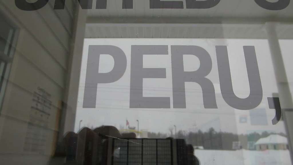 Peru New York Video Postcard Montréal, Québec, Canada Mont… Flickr