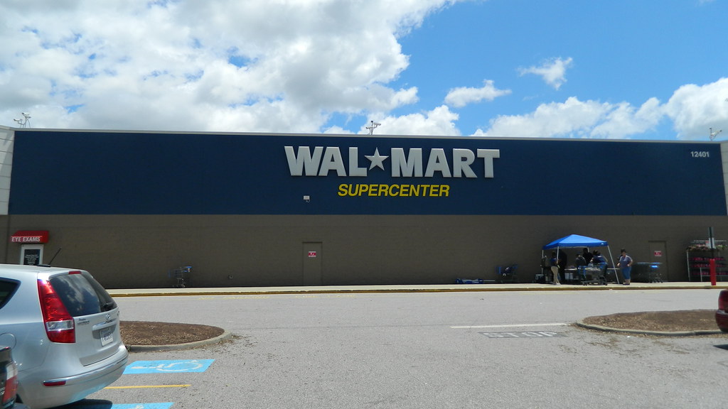 WalMart Supercenter WalMart Supercenter 1773 (207,183 s… Flickr
