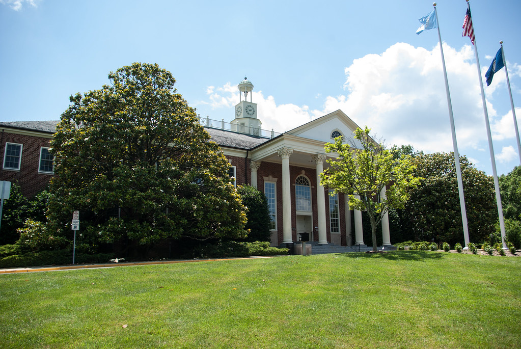 Fairfax VA City Hall maxfisher Flickr