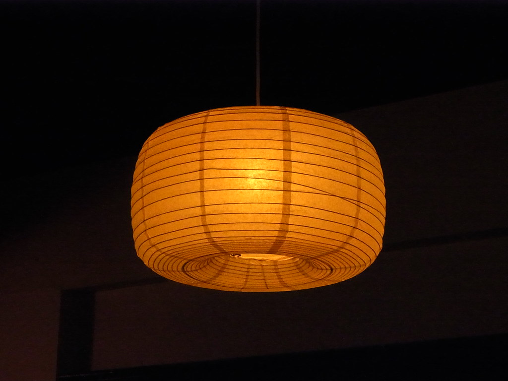 Dojo lamp Japanese restaurant souvenir. pianoforte109 Flickr