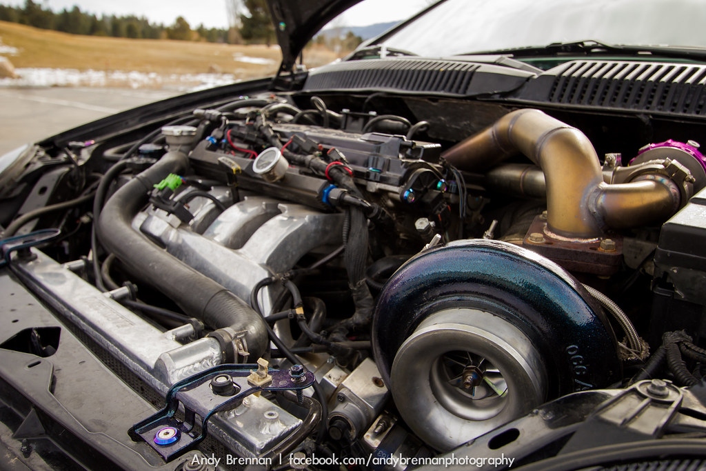 SRT4 Engine Bay IG… Flickr