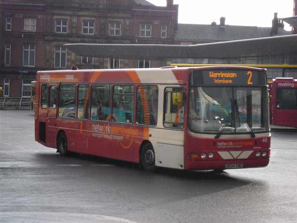 46 DE04YND Warrington bus Interchange 13 October 201… Flickr