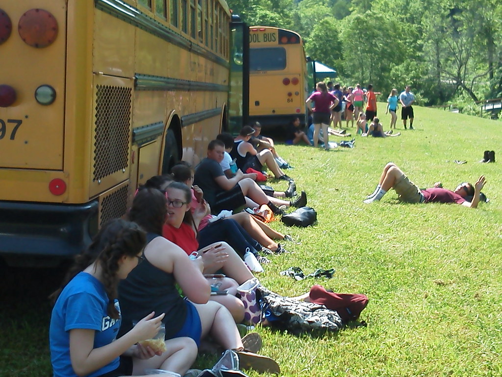 Gate City High School at NT Trying to find shade during lu… Flickr