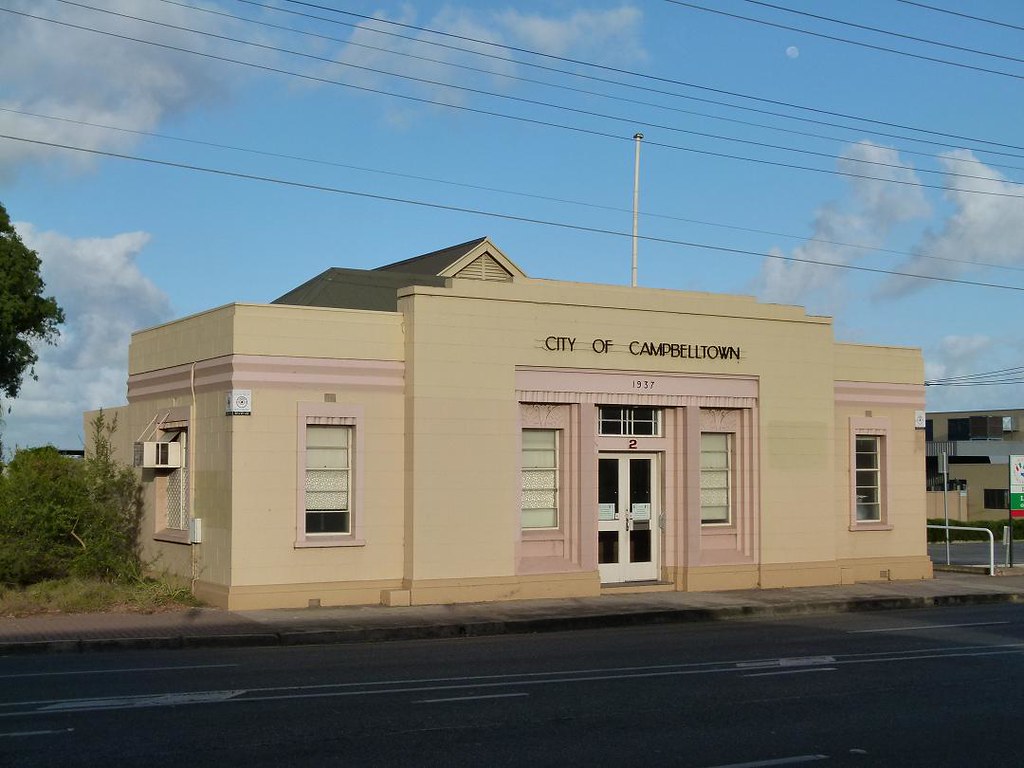 Campbelltown Council Offices (1937) 2 Newton Rd, Campbellt… Flickr