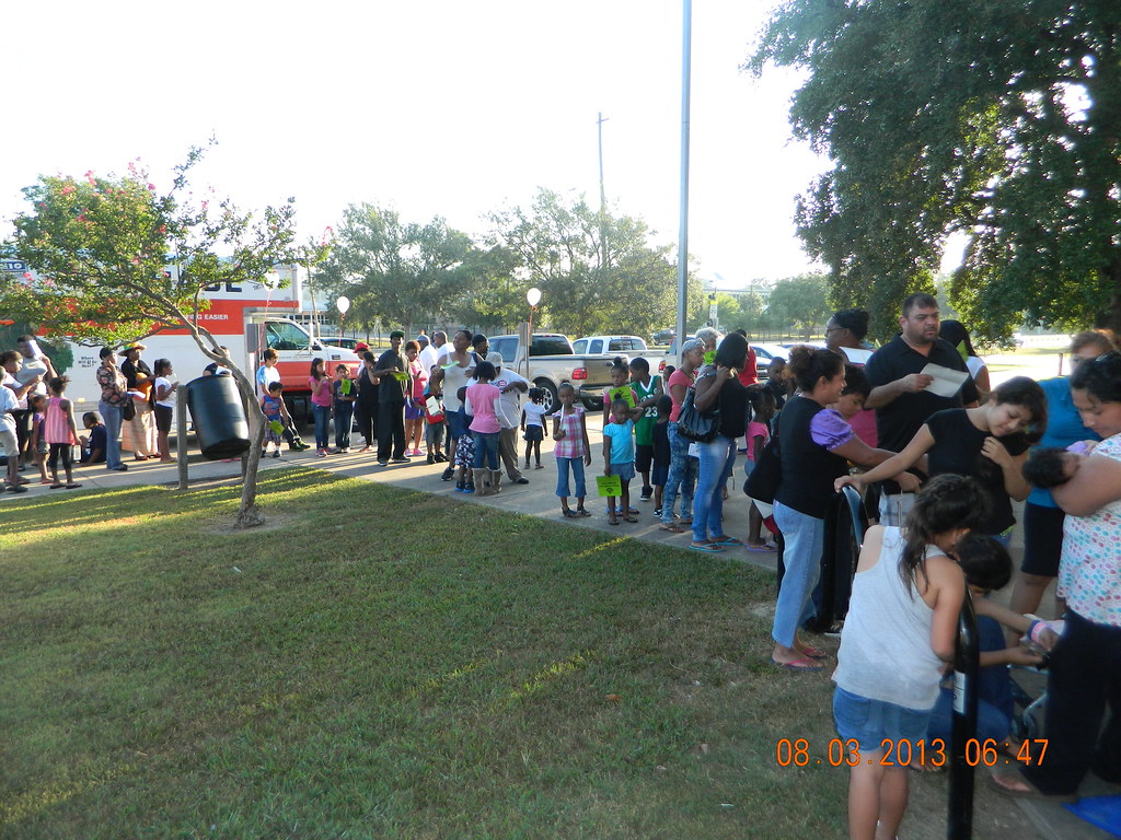 3rd Annual Sunnyside Community Center Back to School Healt… Flickr