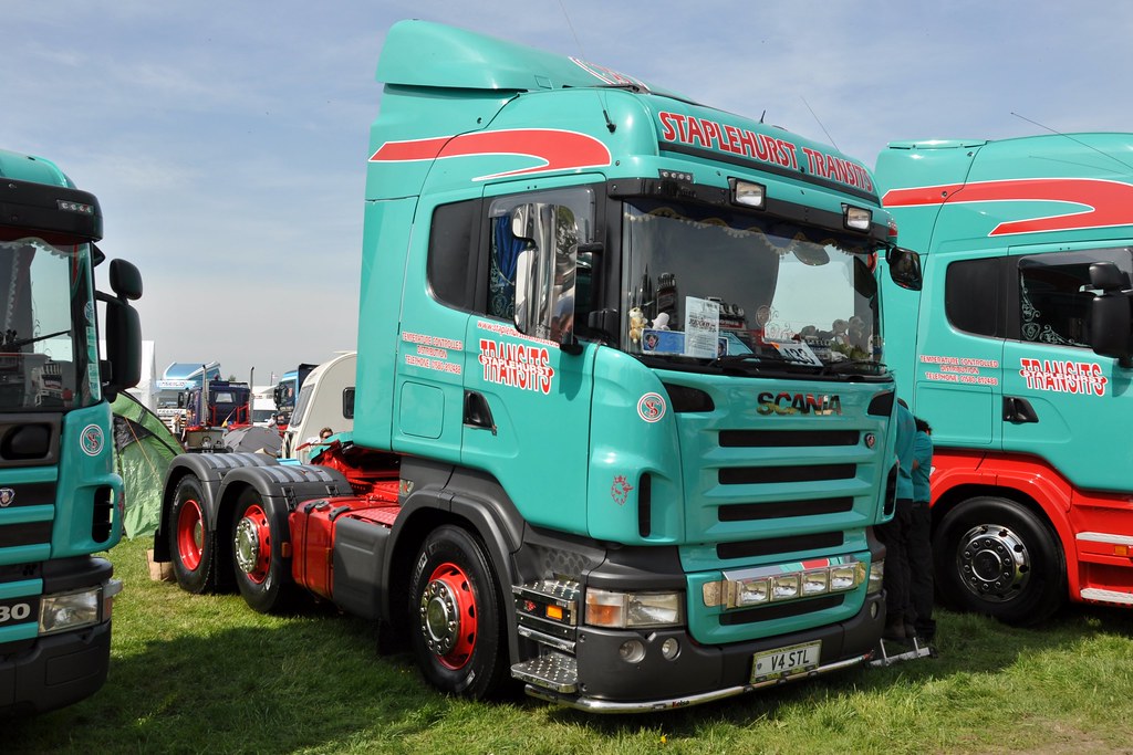 Staplehurst Transits V4 STL 04052014 Truckfest, Pete… Flickr