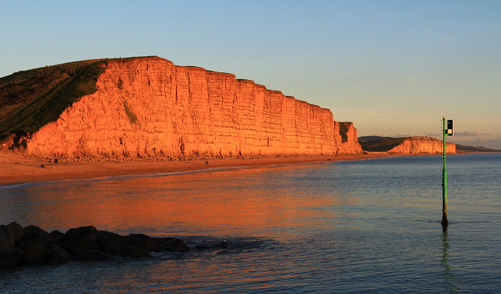 East Cliff At West Bay Dorset (10) Richard Collier Flickr