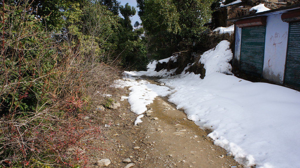 KanatalPlot11 Side road to the land Feb 24 Rajat Flickr