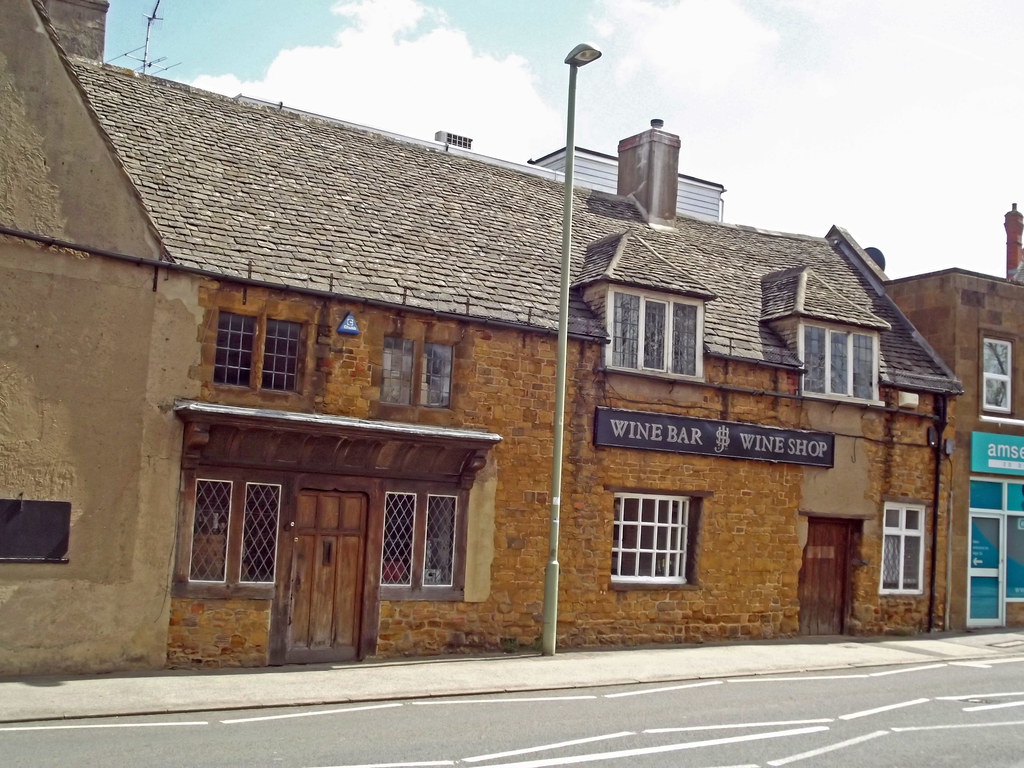 The Old Wine House Marlborough Road, Banbury Wine Bar … Flickr