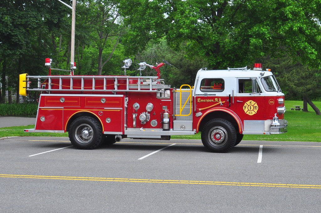 Emerson Volunteer Fire Department Engine 295 100th NY NJ V… Flickr